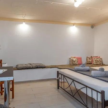 Anemodroulis Andros 4ppl Holiday home